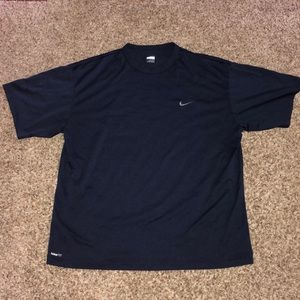Nike DryFit Short Sleeve Shirt - XL